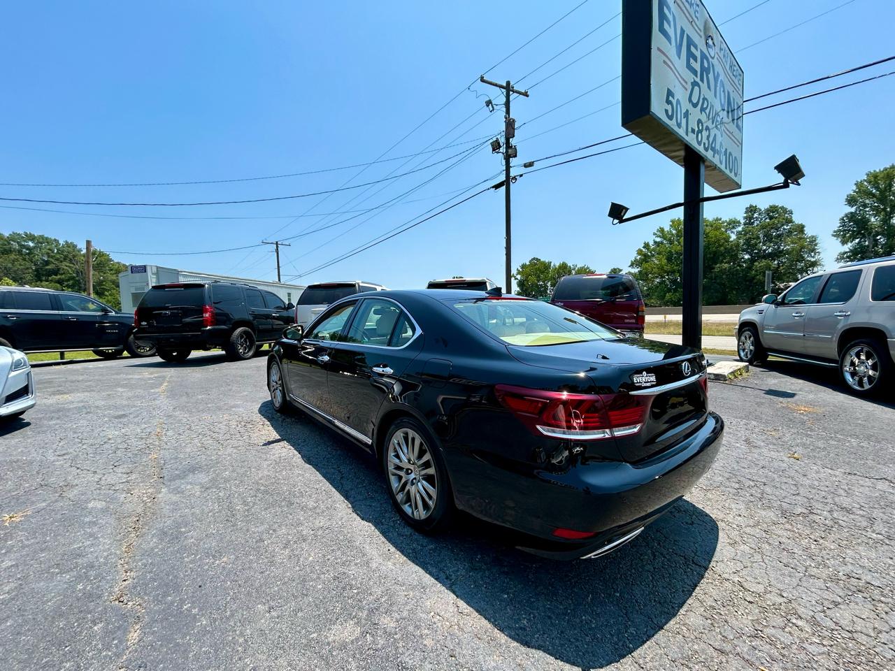 Lexus LS 460  2014