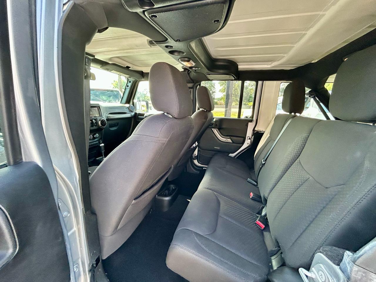 Jeep Wrangler  2015