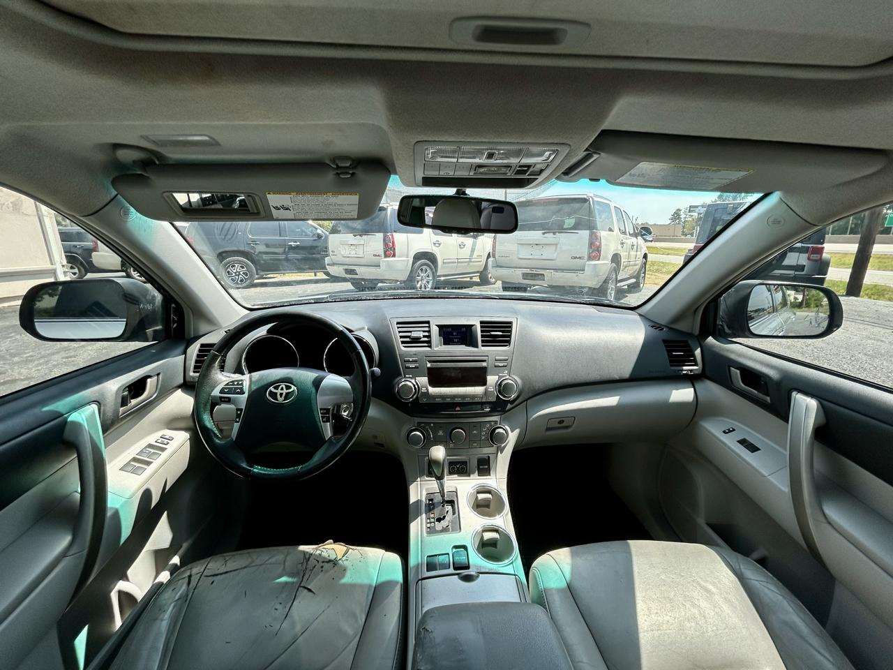 Toyota Highlander  2012