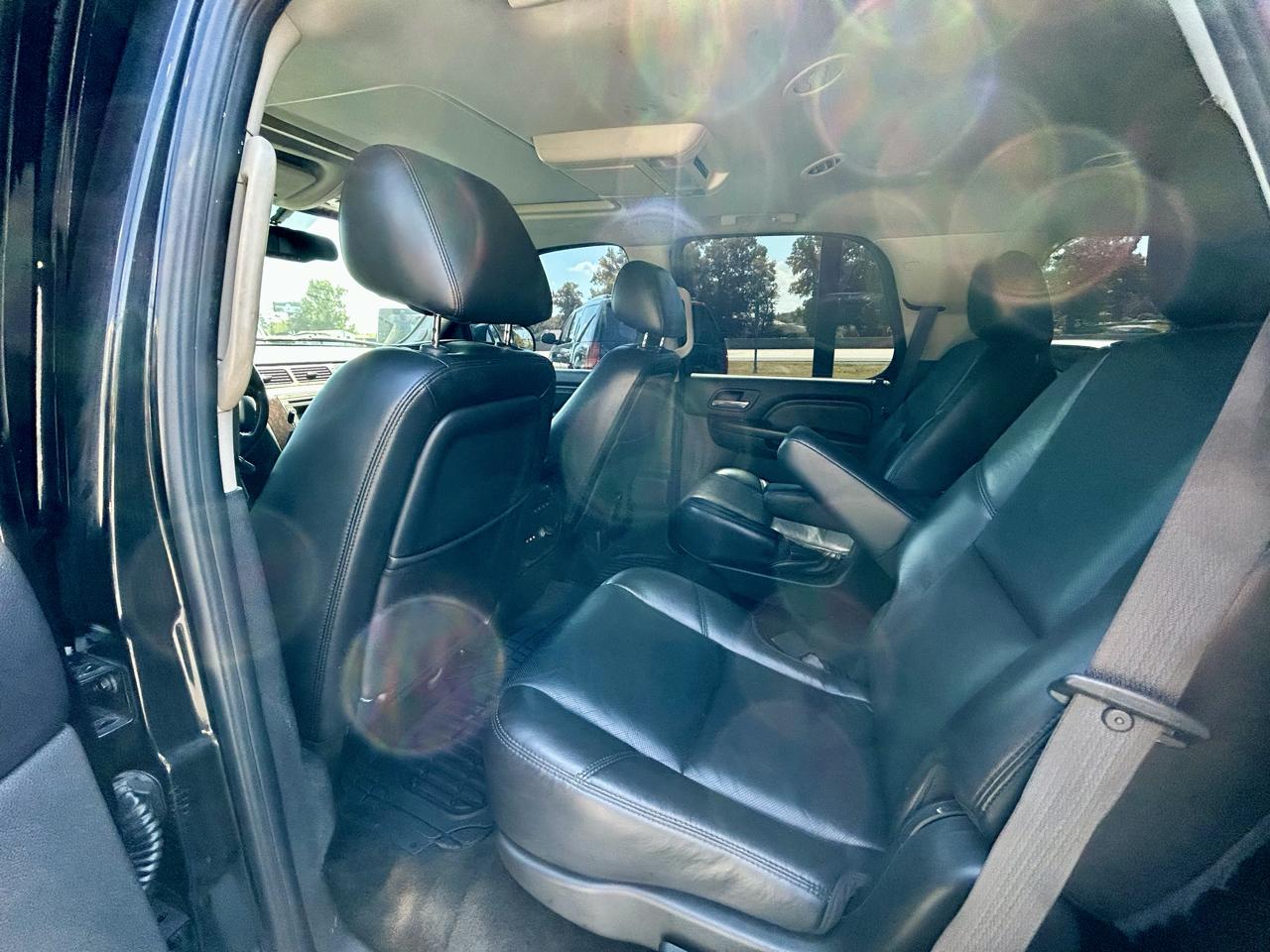 GMC Yukon Denali  2011