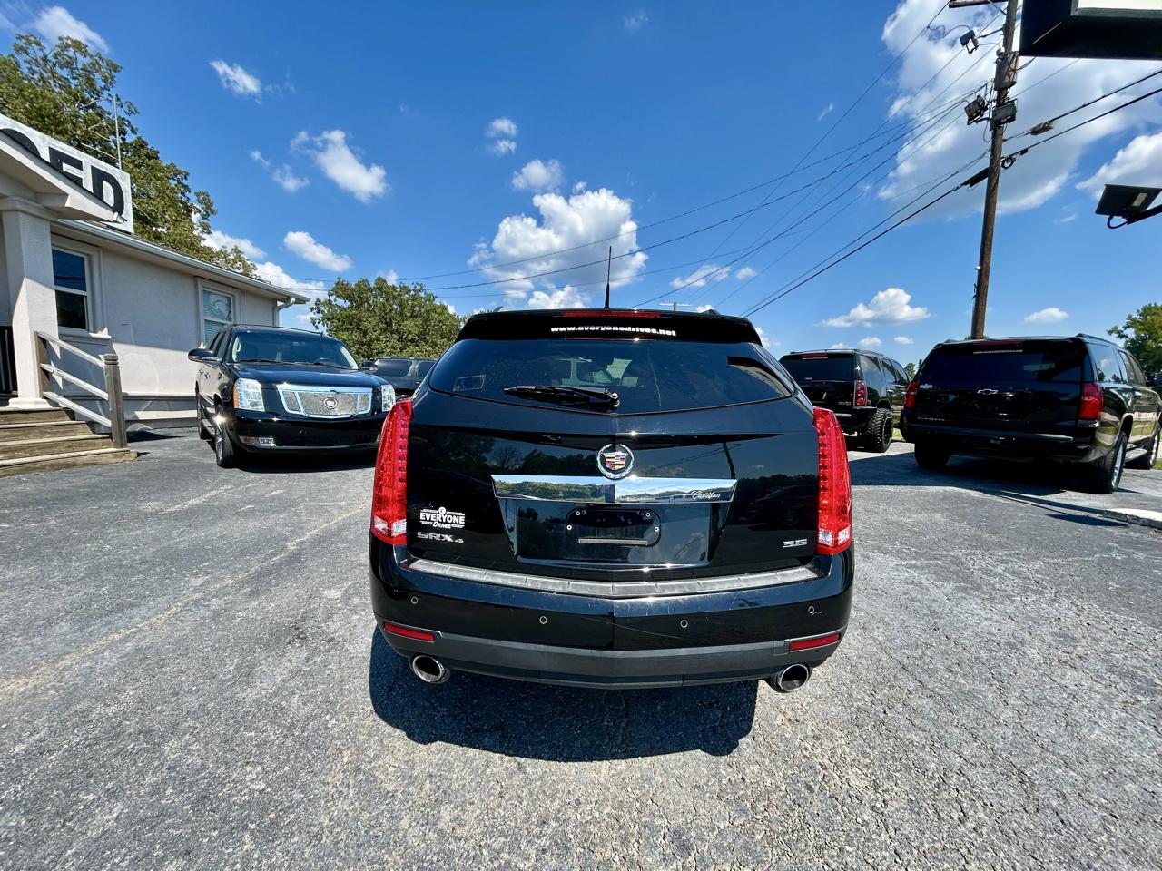 Cadillac SRX  2014