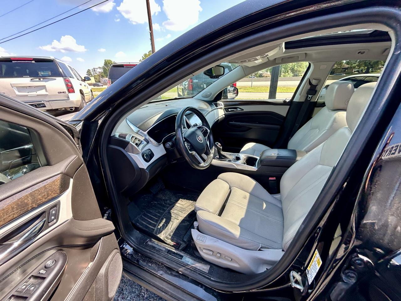 Cadillac SRX  2014