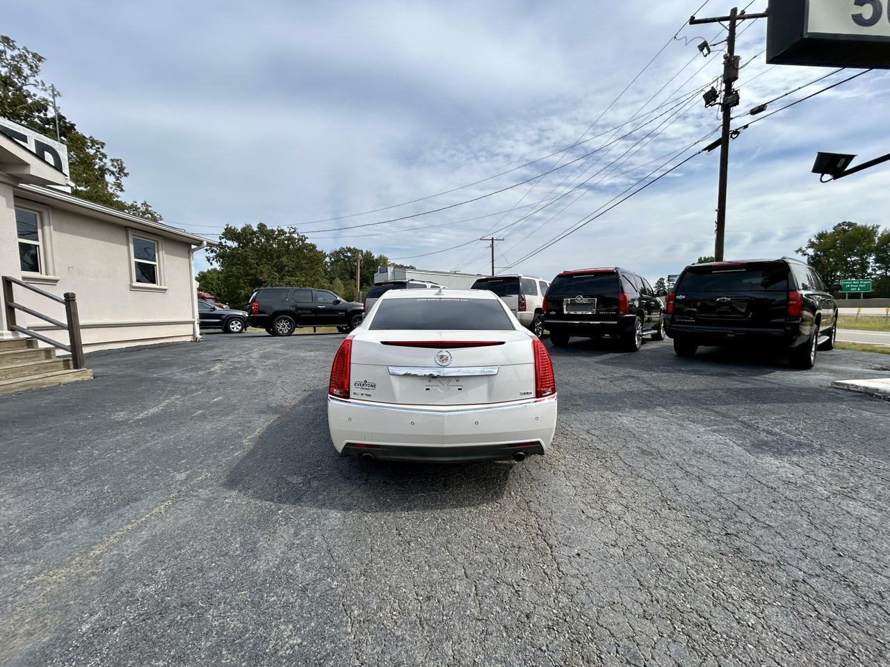 Cadillac CTS  2012