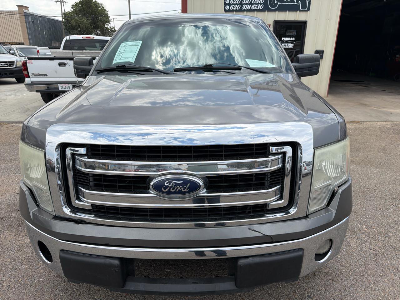 Ford F-150 XL SuperCrew 5.5-ft. Bed 2WD 2014