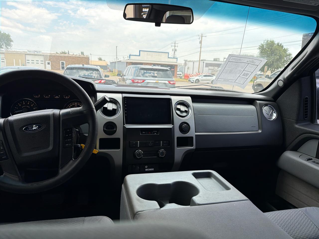 Ford F-150 XL SuperCrew 5.5-ft. Bed 2WD 2014