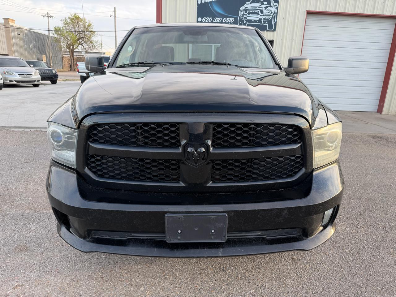 RAM 1500 Tradesman Crew Cab SWB 4WD 2014