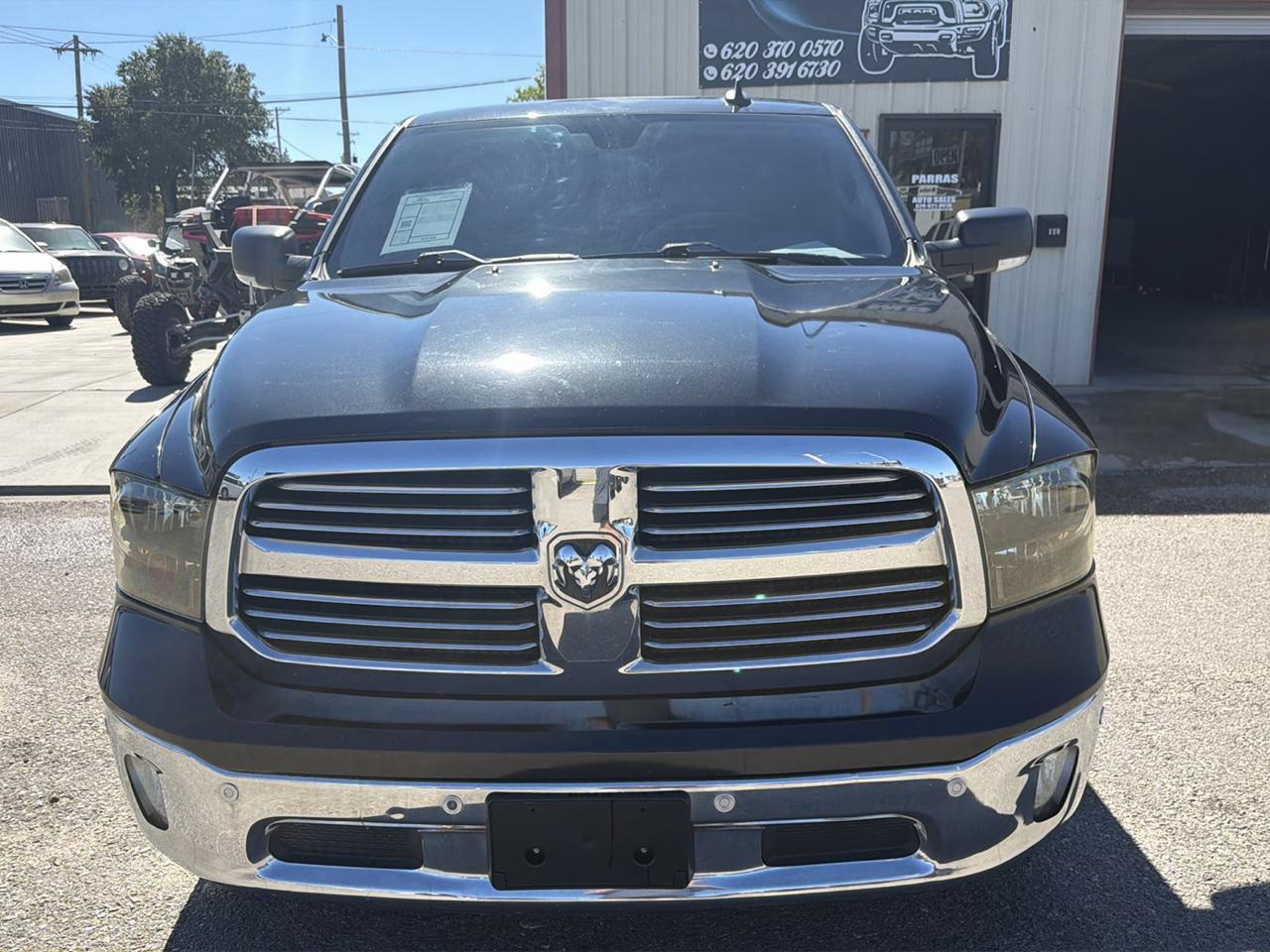 RAM 1500 SLT Crew Cab SWB 4WD 2016