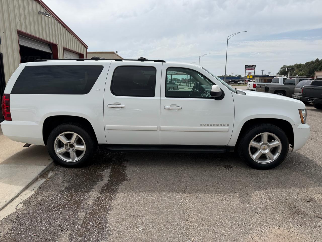 Chevrolet Suburban LS 1500 2WD 2007