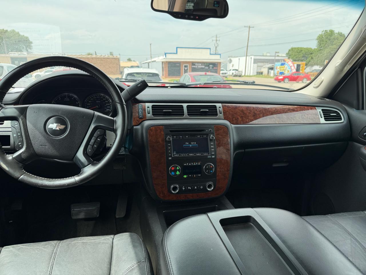 Chevrolet Suburban LS 1500 2WD 2007
