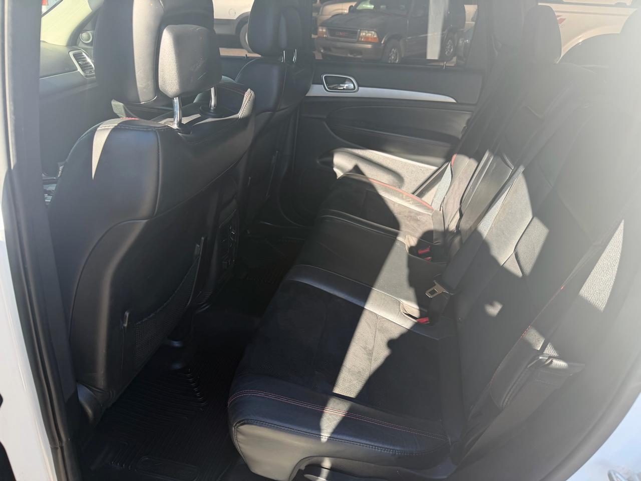 Jeep Grand Cherokee Laredo 4WD 2013