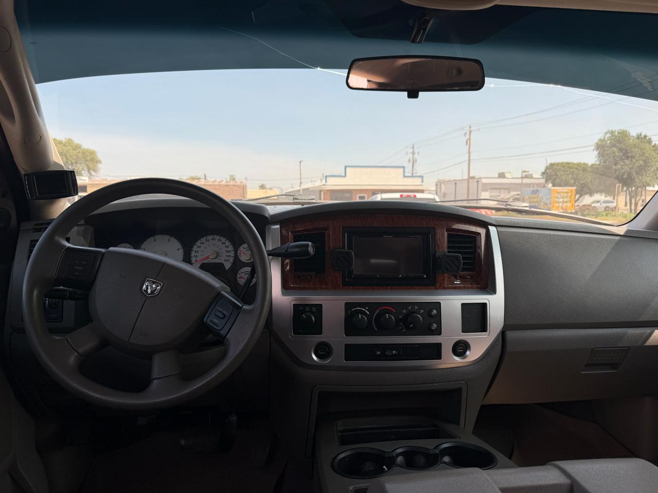 Dodge Ram 3500 Laramie Mega Cab 4WD DRW 2009