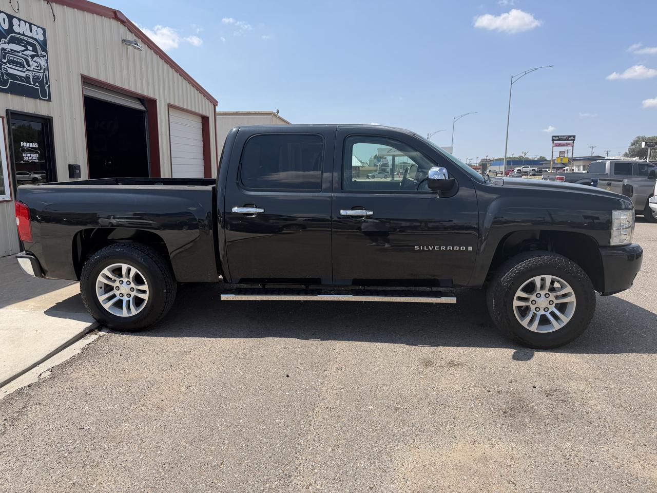 Chevrolet Silverado 1500 LT1 Crew Cab 2WD 2009