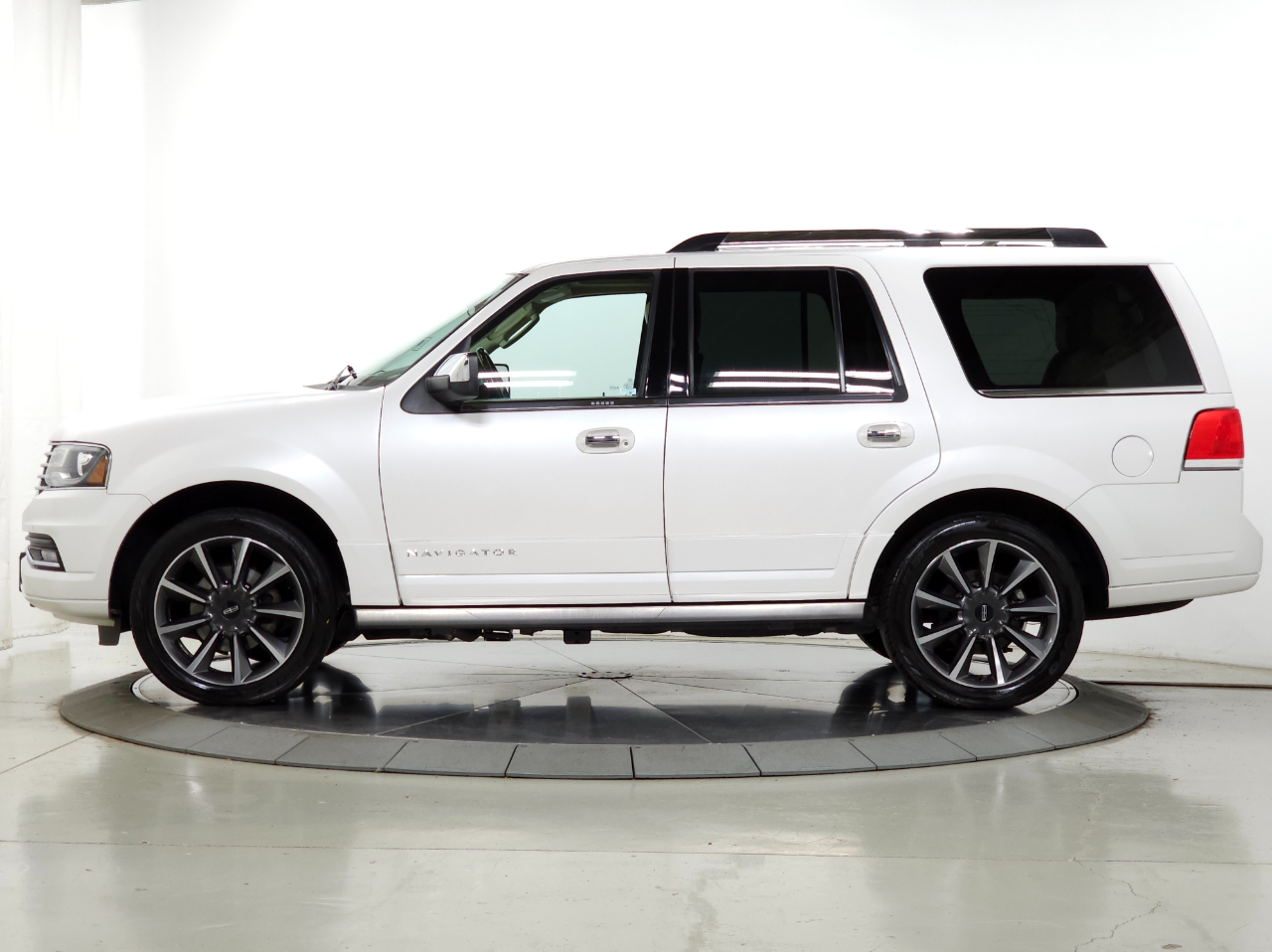 Lincoln Navigator Reserve 4WD 2016