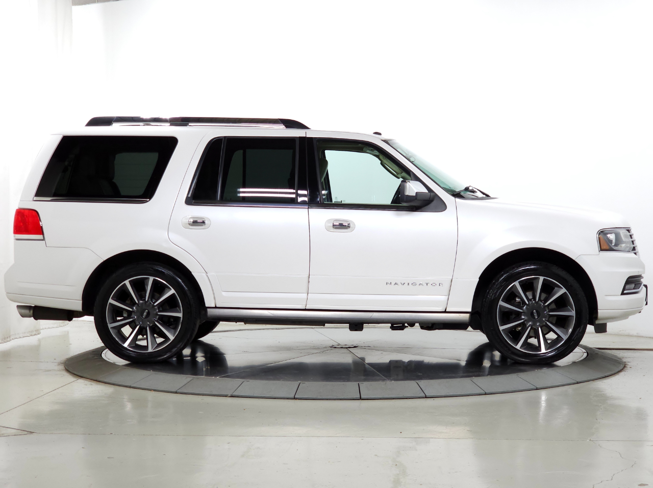 Lincoln Navigator Reserve 4WD 2016