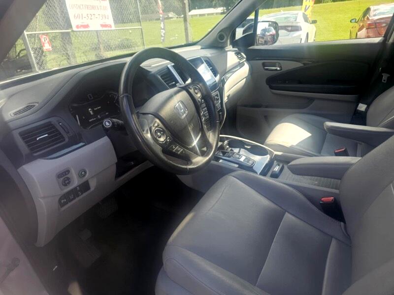 Honda Pilot Touring 2WD 2017 Honda Pilot Touring 2WD 2017