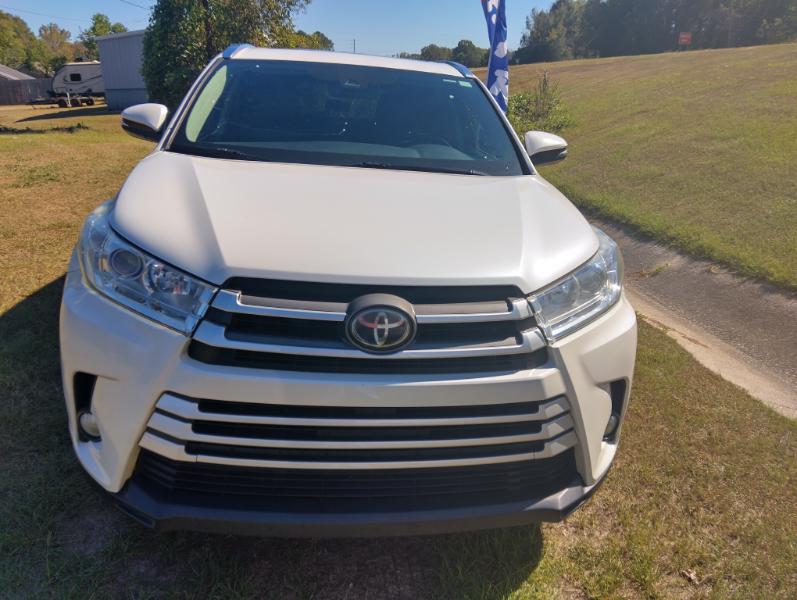 Toyota Highlander AWD 4dr V6 XLE (Natl) 2018 Toyota Highlander AWD 4dr V6 XLE (Natl) 2018