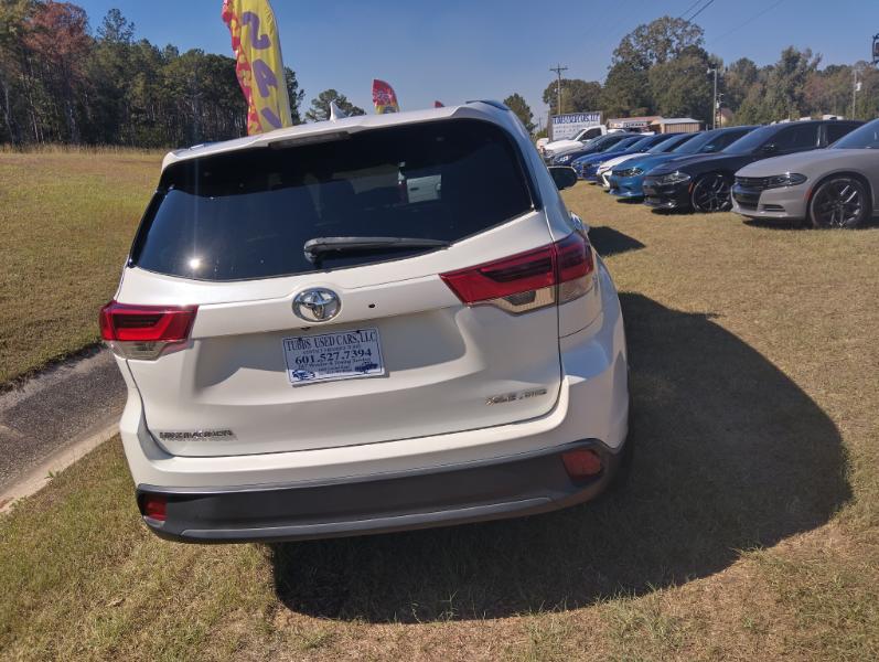 Toyota Highlander AWD 4dr V6 XLE (Natl) 2018 Toyota Highlander AWD 4dr V6 XLE (Natl) 2018