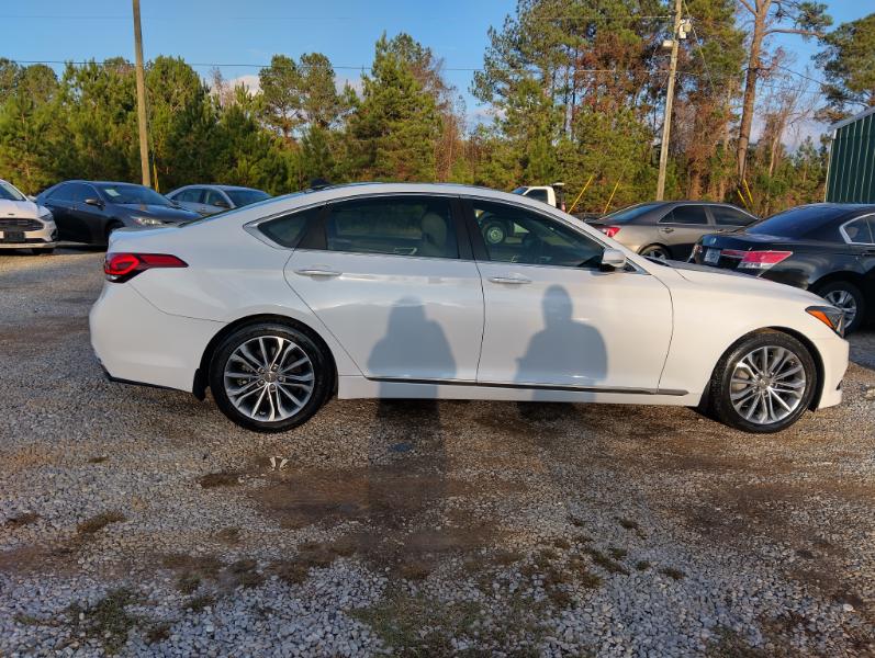 Hyundai Genesis  2017