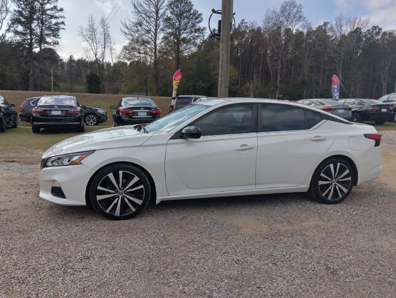 Nissan Altima SR 4D Sedan 2019