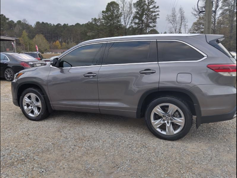 Toyota Highlander 4dr V6 Limited (Natl) 2017