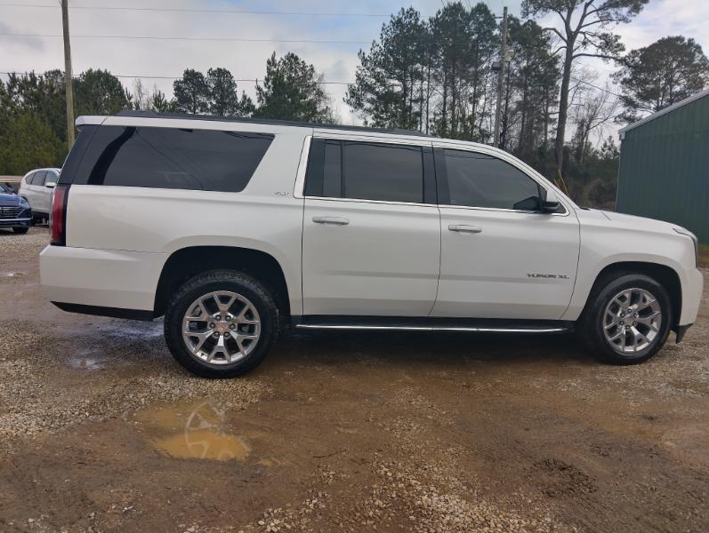 GMC Yukon  2017