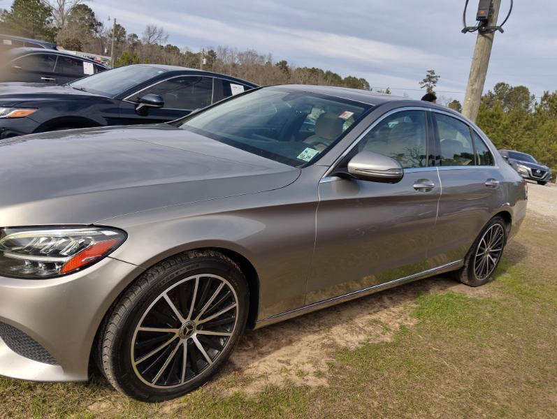 Mercedes-Benz C300  2021