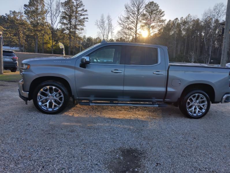 Chevrolet SILVERADO  2020