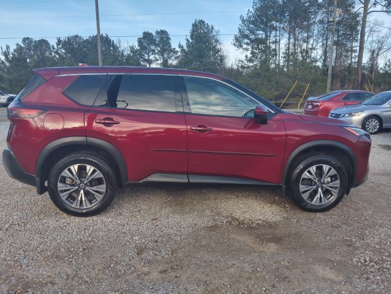 Nissan Rogue SV 2021