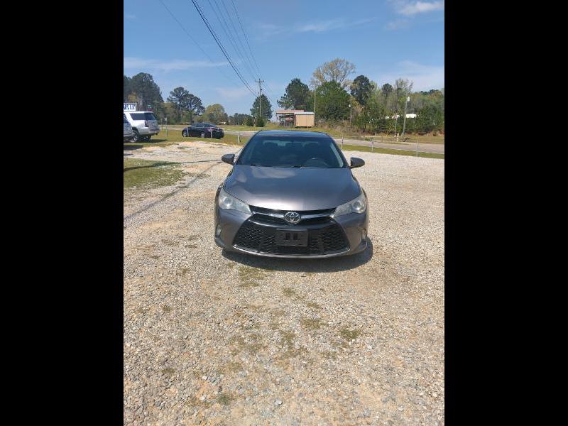 Toyota Camry 4dr Sedan Auto 2017