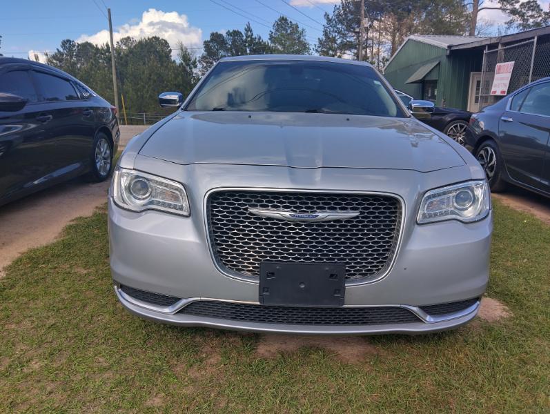 Chrysler 300 4dr Sdn 300 Touring 2019