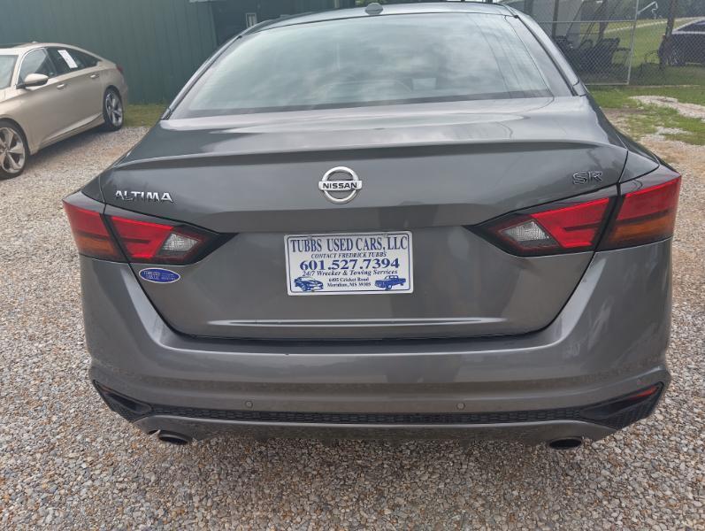 Nissan Altima SR 4D Sedan 2022
