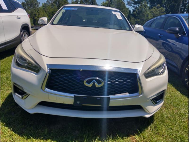 Infiniti Q50  2018