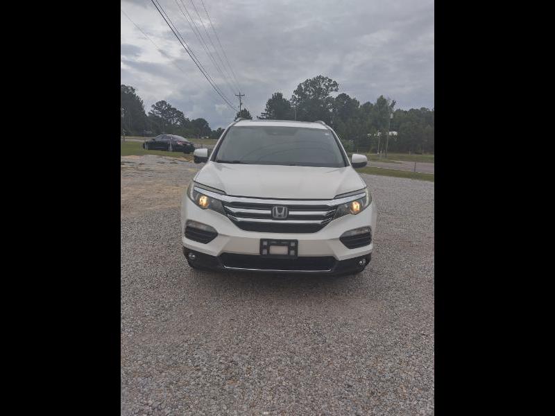 2018 Honda Pilot 2WD Touring's photo