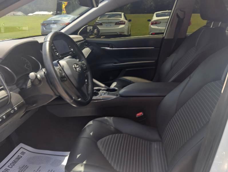 Toyota Camry 4dr Sdn SE Auto V6 2023