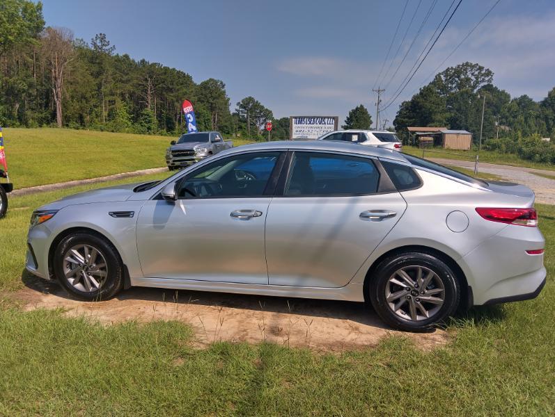 Kia Optima  2020