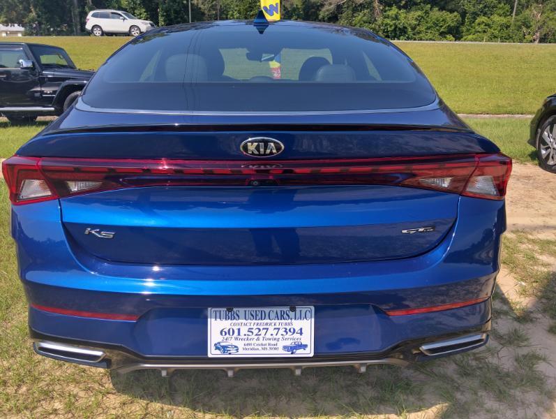 Kia K5  2021