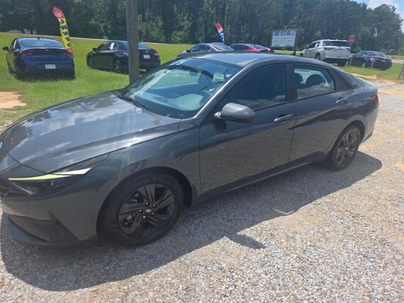Hyundai Elantra  2023