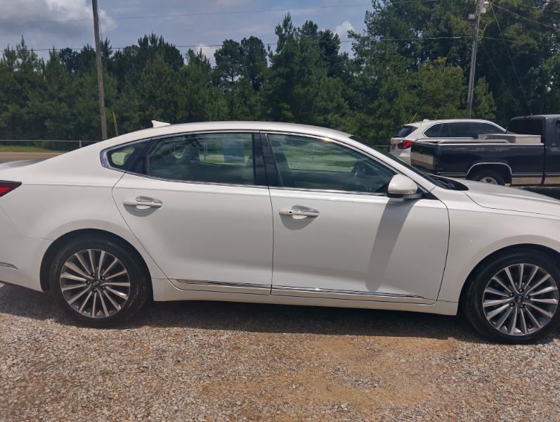 Kia Cadenza Premium 2017