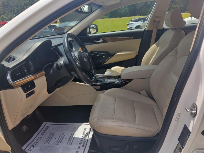 Kia Cadenza Premium 2017