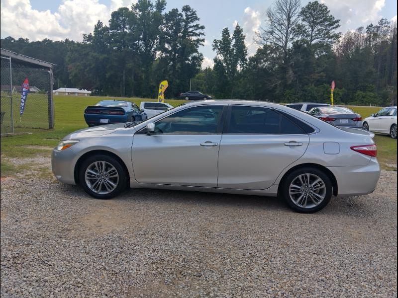 Toyota Camry SE 2017