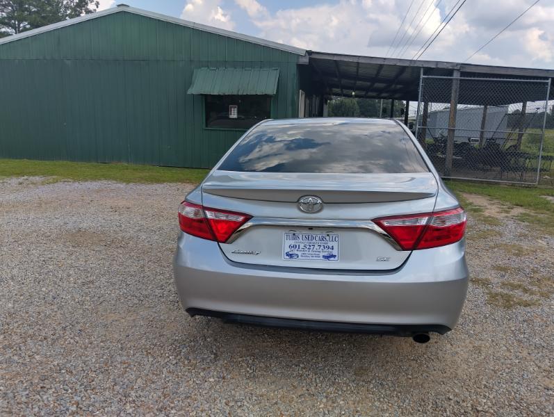 Toyota Camry SE 2017