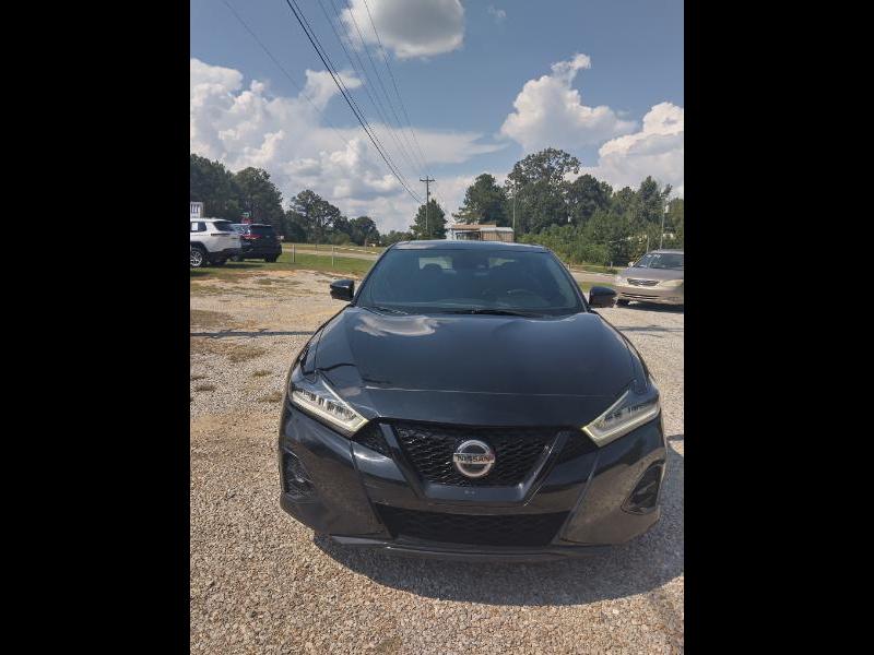 Nissan Maxima  2021