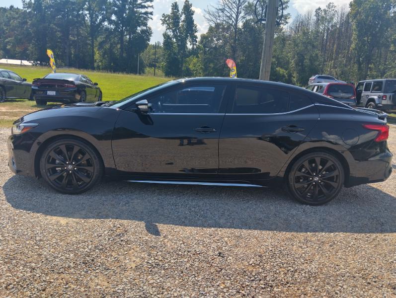 Nissan Maxima  2021