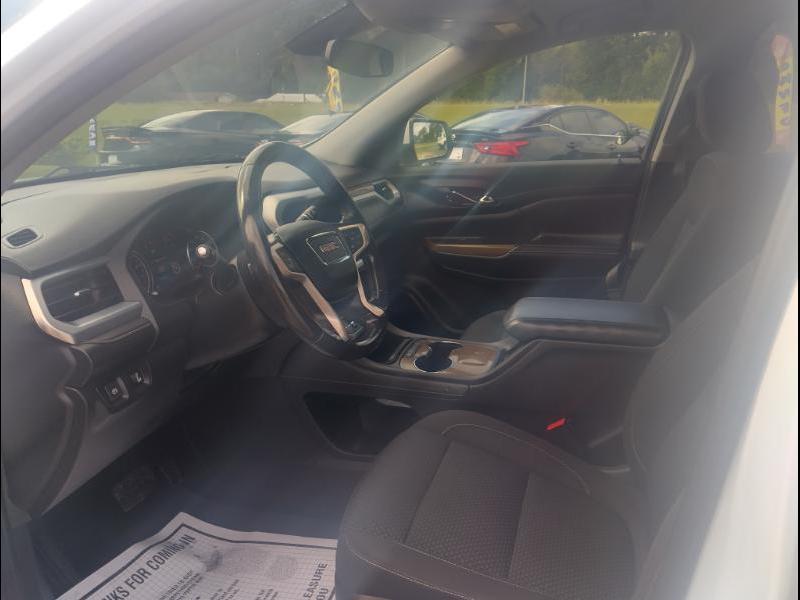 GMC Acadia SLE 2020