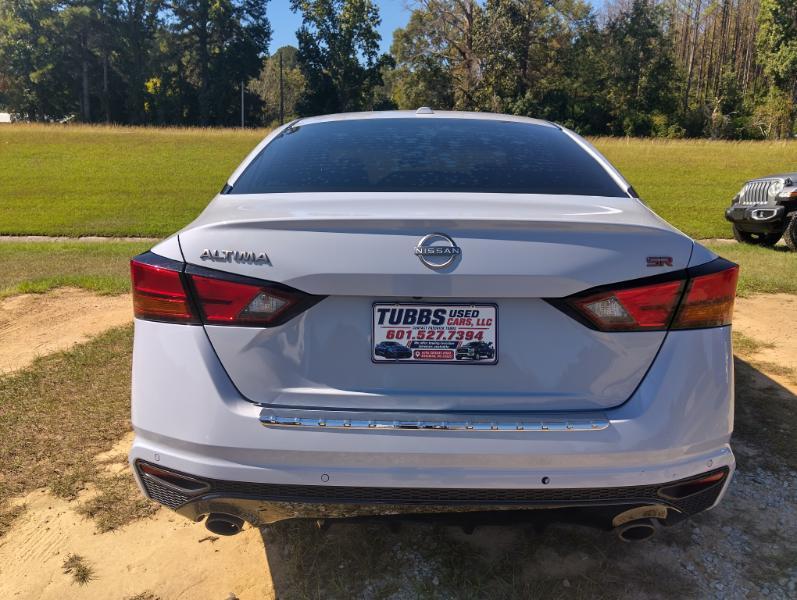 Nissan Altima SR 2023