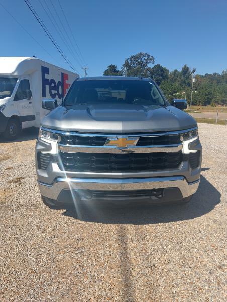 Chevrolet SILVERADO  2023