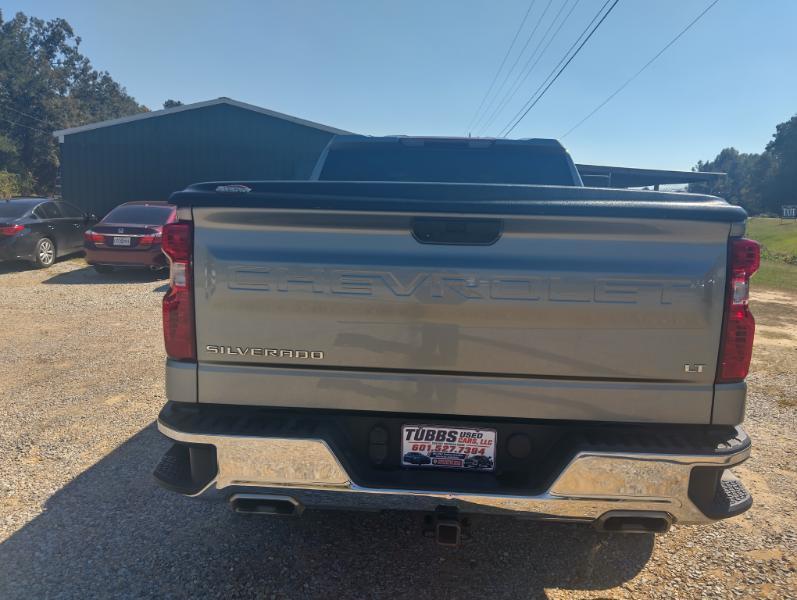 Chevrolet SILVERADO  2023