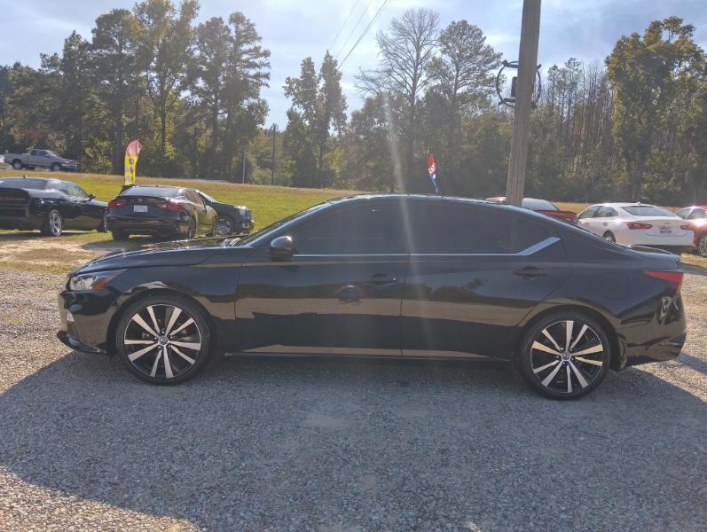Nissan Altima SR 2022