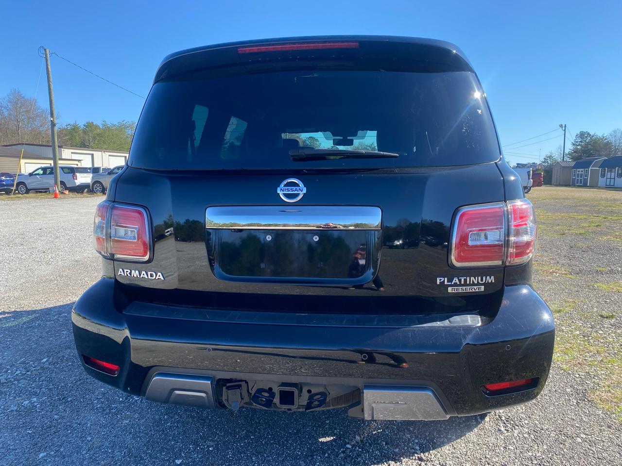 Nissan Armada Platinum AWD 2020