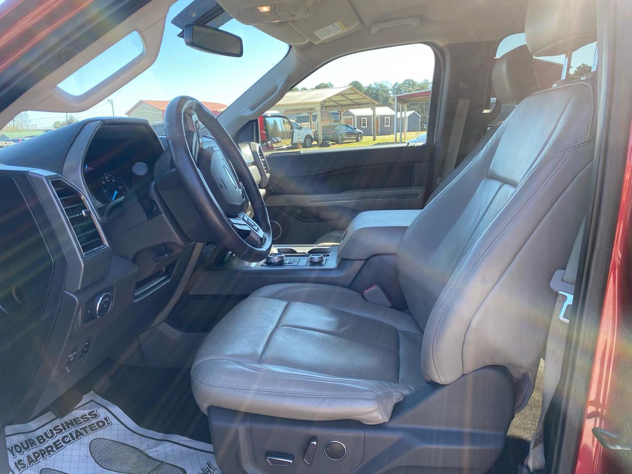 Ford Expedition XLT 4WD 2018